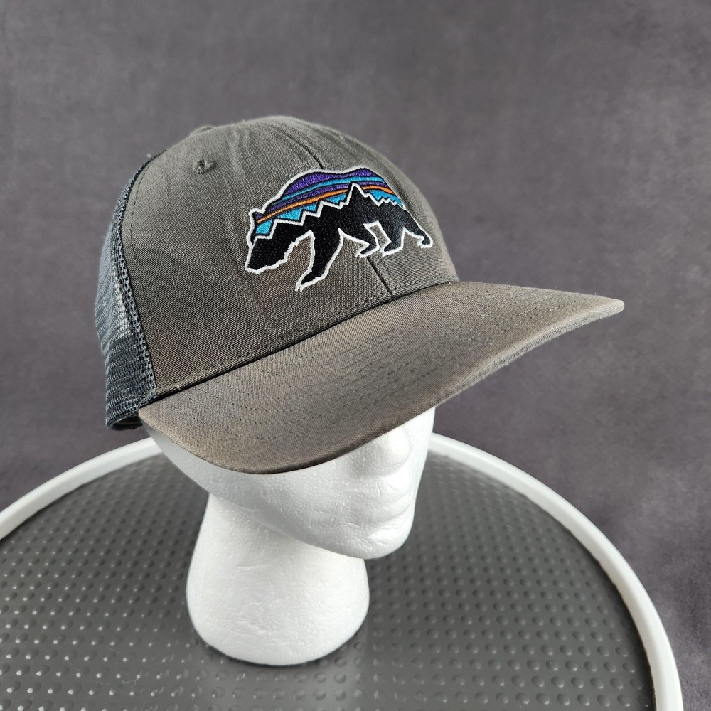 Patagonia Fitz Roy Bear Trucker Hat Cap Snap Back Gray Mesh‎ Mens One Size - Picture 8 of 11
